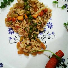 Chura \poha Matar A picture of Chura \poha Matar.