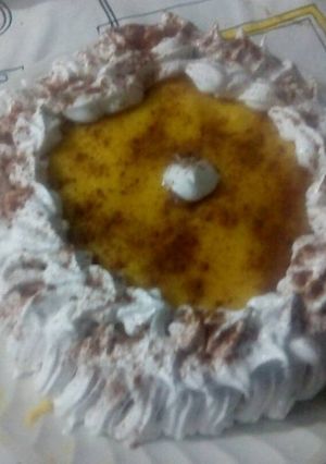 Foto principal de Tarta de natilla y merengue con canela