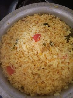 பாசி பருப்பு சாப்பாடு(pasi paruppu sappadu recipe in tamil) செய்முறை முக்கிய புகைப்படம்