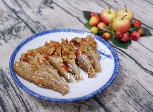 Hình của món Khô Cá Đù Chiên Dấm Đường.