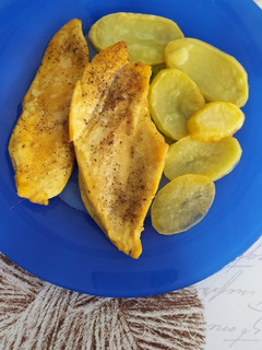 Una foto de Filetes de pollo al horno