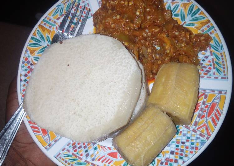 Boiled plantain n yam with garden egg sauce
