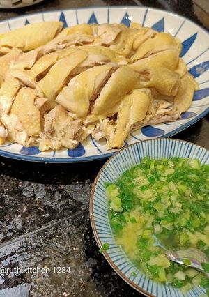 A picture of Steam Chicken Chinese Style (Ching Pakcikai).
