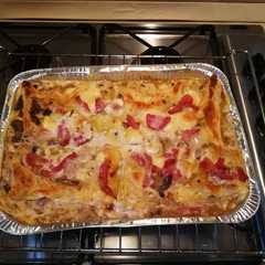 A picture of Lasagna with Mushrooms and Bacon.