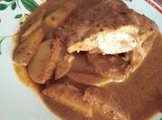 Una foto de salsa de enchiladas