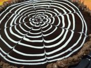 Una foto de crema para tarta tofi
