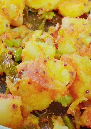 A picture of Fried fasting potatoes.