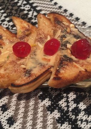 A picture of Shahi tukda.