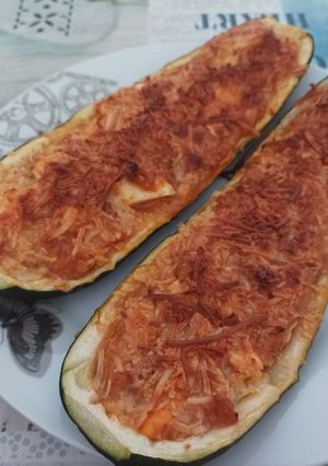 Una foto de Calabacines rellenos saludables!