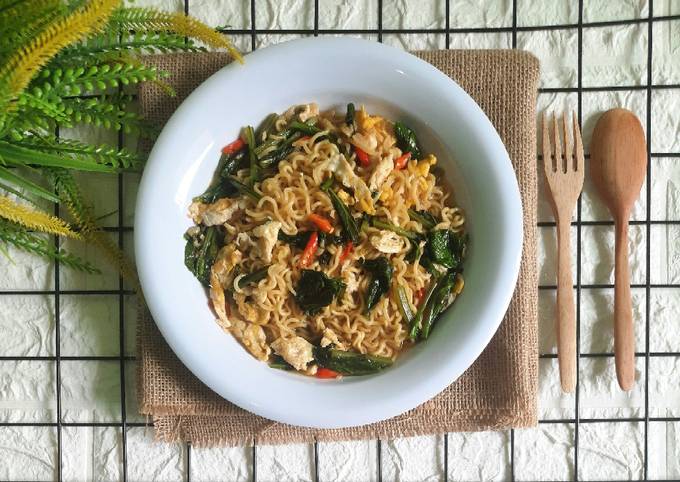 Resep Indomie Goreng Nyemek, Enak Banget