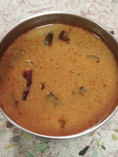 அரைத்து வைத்த வெண்டைக்காய் கார குழம்பு செய்முறை முக்கிய புகைப்படம்
