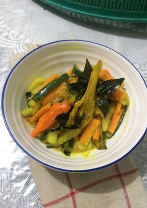 Foto resep Acar kuning timun wortel bumbu komplit ala fe’