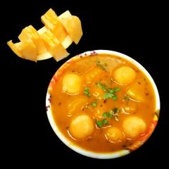 A picture of Besan & sweet melon curry.