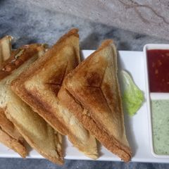 Potato sandwich 🥪 😋 A picture of Potato sandwich 🥪 😋.