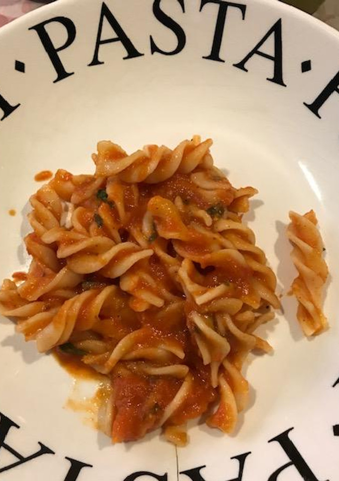 Una foto de FUSILLI ALL' ARRABBIATA