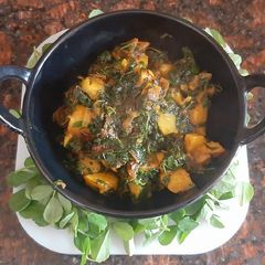 A picture of Aloo methi.