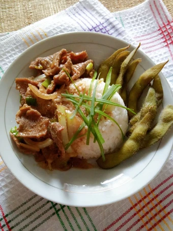 Cara Mudah Menyiapkan Resep Sapi Lada Hitam Anti Ribet, Bikin Ngiler