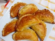Una foto de masa para empanadas de bolivia