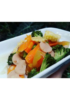 Foto resep Capcay Pelangi Sosis