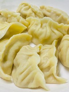 Hình của món Hoành thánh nhà làm.