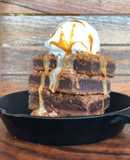 Brownies con helado