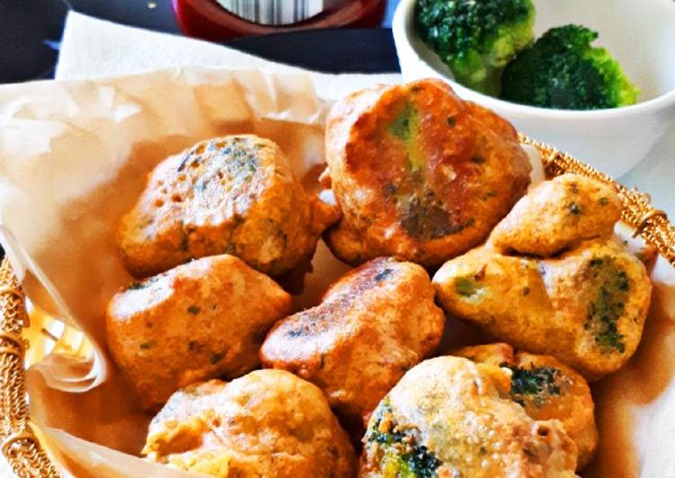 Recipe of Super Quick Homemade #Yellow This recipe comprises of innovative brocolli fritters