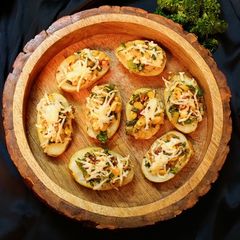 A picture of Baked Cheesy potatoes.
