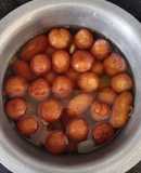 Mawa gulab jamun