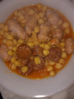 Una foto de Garbanzos en salsa