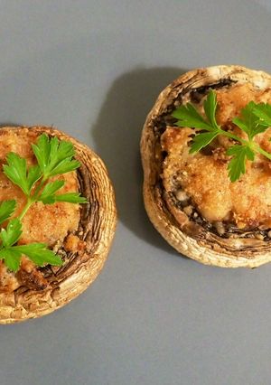 Une photo de Champignons farcis aux marrons