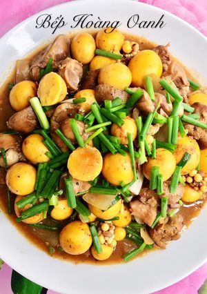 Hình của món Lòng Gà Trứng Non Xào Tỏi.