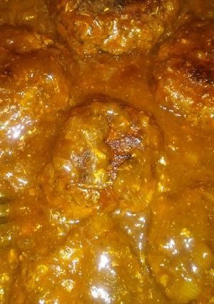 A picture of Salisbury Steak.