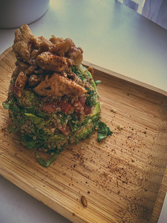 Una foto de Timbal de pollo teriyaki al jengibre