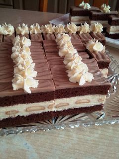 Kakaós szelet mézlikörrel recept fotója