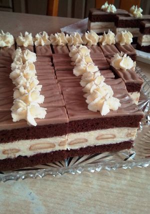 Kakaós szelet mézlikörrel recept fotója