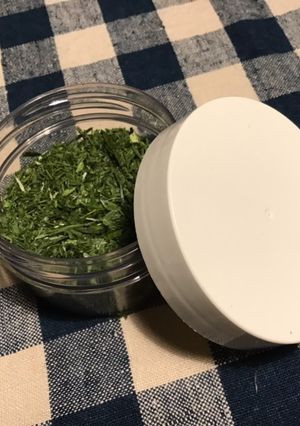 Une photo de Ail triquetre du jardin séché maison