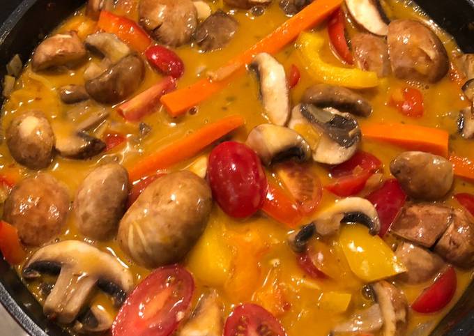 How to Prepare Award-winning Valentines Veggie Thai Red Curry