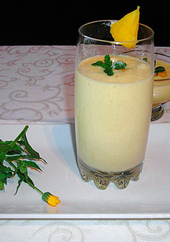 Una foto de Cóctel de mango con sacarina