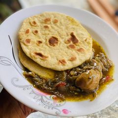 A picture of Roti.
