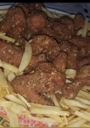 A picture of Chicken drum sticks.