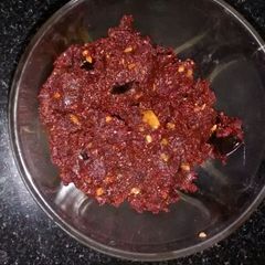 A picture of Tomato tamarind chutney.
