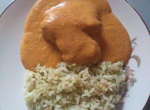 Una foto de Encacahuatado de pollo