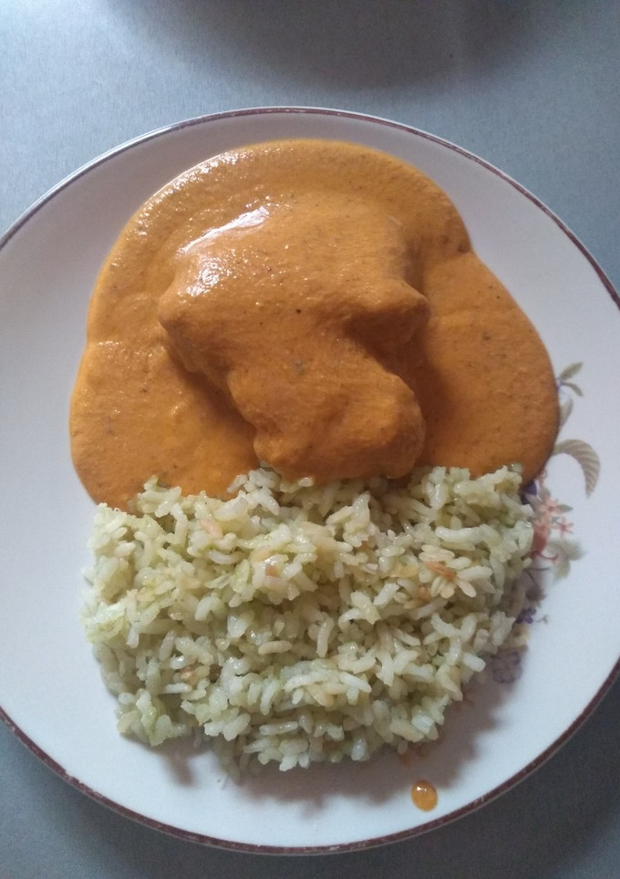 Una foto de Encacahuatado de pollo