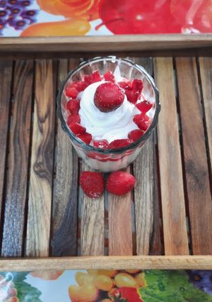 A picture of Strawberry Mousse.