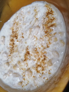 A picture of Namkeen Dahi phulki chaat.