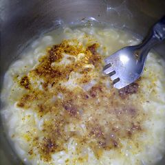 A picture of Soupy noodles.