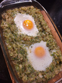 Una foto de Zapallitos y zucchinis con huevo