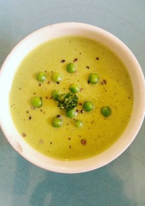 Une photo de Velouté de petits pois & bacon au Companion de Moulinex