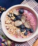 💚 Smoothie Bowl Sữa Chua Việt Quất & Vải