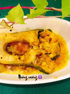 Hình của món Cá basa kho nghệ !(Kiểu mẹ).